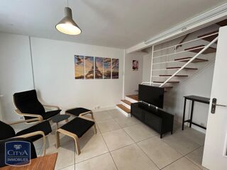  Appartement à louer 4 pièces 68 m²