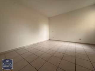  Appartement à louer 2 pièces 52 m²