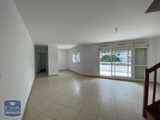  Appartement à louer 5 pièces 129 m²