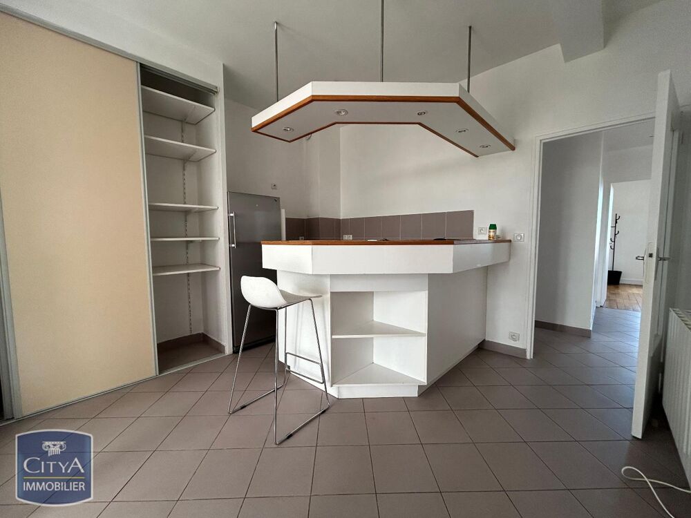 À LOUER : Découvrez cet appartement T3 lumineux situé au....