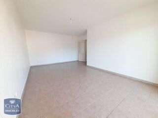 location Appartement - 3 pièce(s) - 69 m² Neuville-sur-Saône (69250)