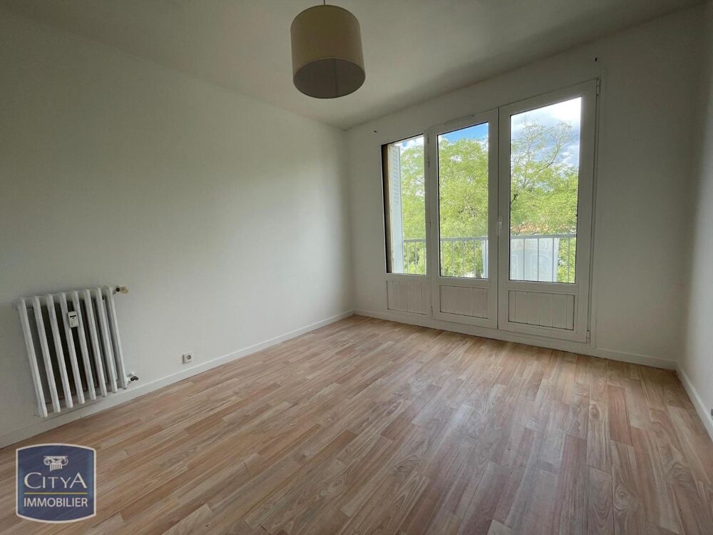 À LOUER : Appartement T3 situé dans la résidence Curie S....