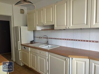  Appartement à louer 3 pièces 69 m²