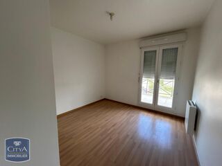 Appartement à louer 3 pièces 72 m²