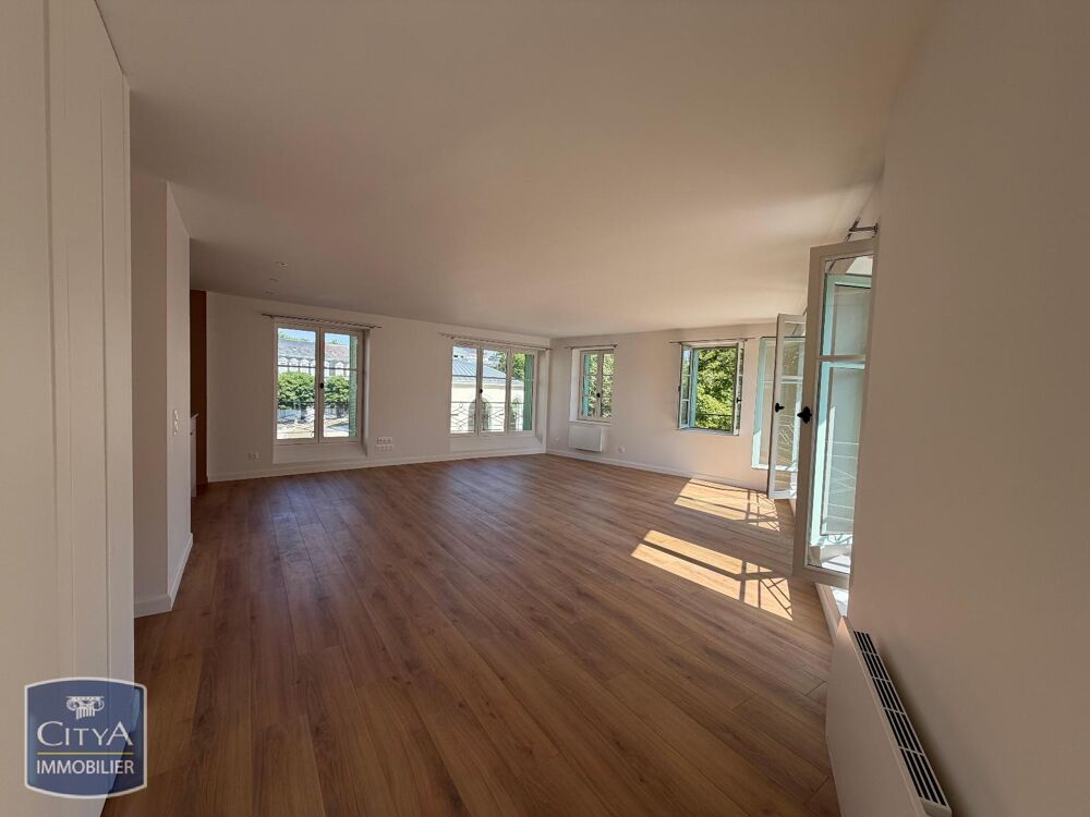 Exclusivité Vichy - Appartement T4 avec 3 chambres En ex....
