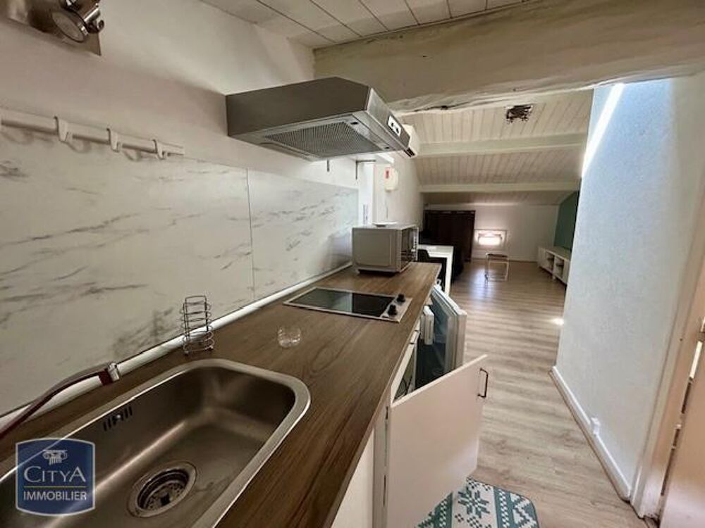 À LOUER : Studio meublé à AGEN, 47000. Découvrez ce char....