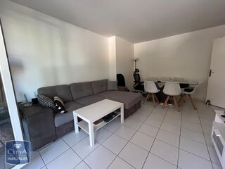  Appartement à louer 2 pièces 45 m²
