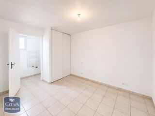  Maison à louer 5 pièces 100 m²