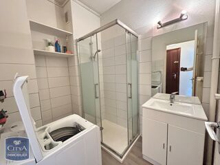  Appartement à louer 1 pièce 27 m²