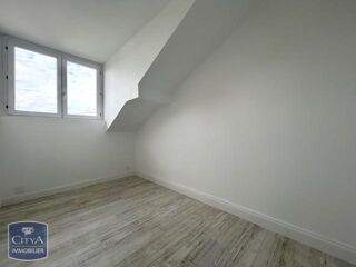  Appartement à louer 2 pièces 28 m²