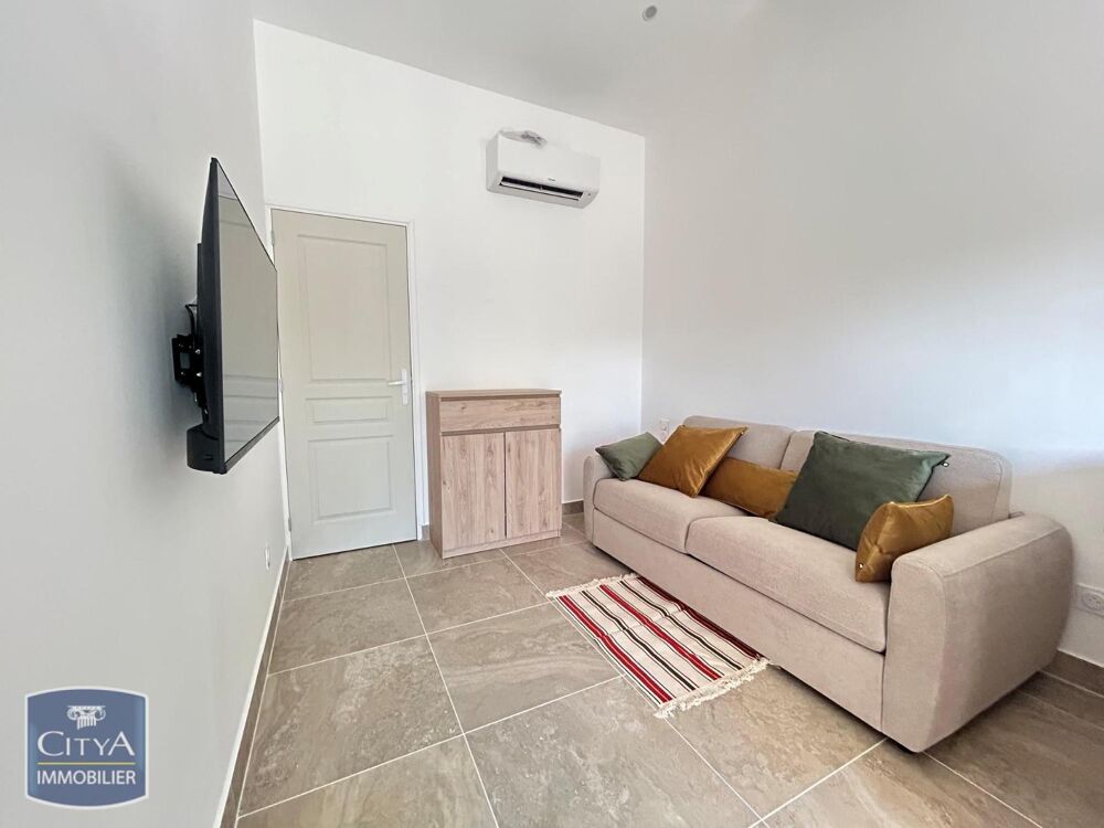 location Appartement - 1 pièce(s) - 17 m² Nîmes (30000)
