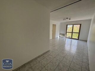  Appartement à louer 1 pièce 34 m²
