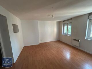  Appartement à louer 2 pièces 35 m²