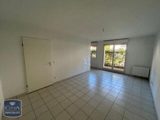  Appartement à louer 2 pièces 44 m²