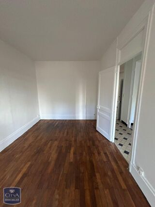  Appartement à louer 3 pièces 78 m²