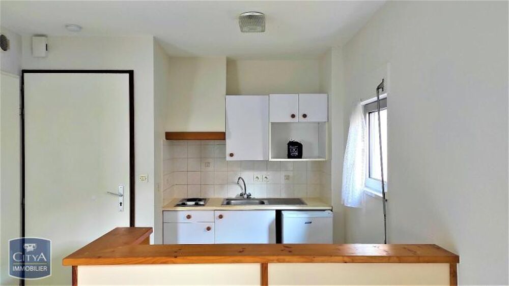 location Appartement - 1 pièce(s) - 26 m² Poitiers (86000)
