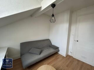  Appartement à louer 3 pièces 35 m²