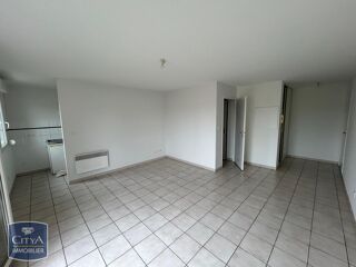  Appartement à louer 2 pièces 46 m²