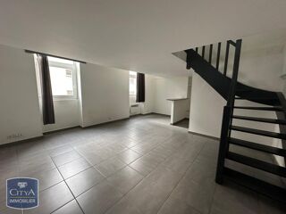  Appartement à louer 2 pièces 55 m²