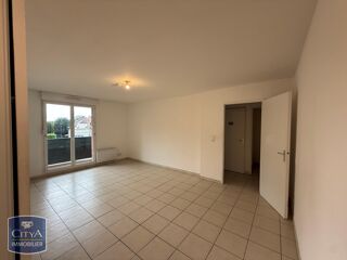  Appartement à louer 2 pièces 47 m²