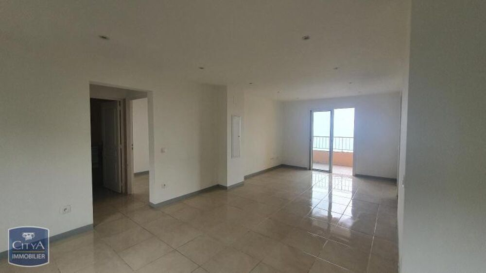 location Appartement - 3 pièce(s) - 65 m² Saint-Denis (97400)