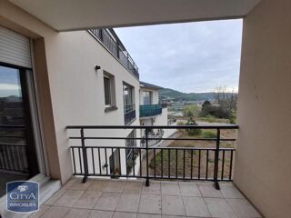  Appartement à louer 3 pièces 63 m²