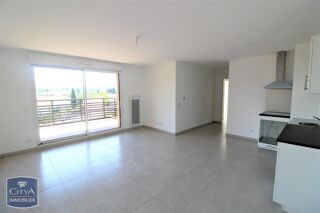 location Appartement - 3 pièce(s) - 65 m² Les Milles (13290)