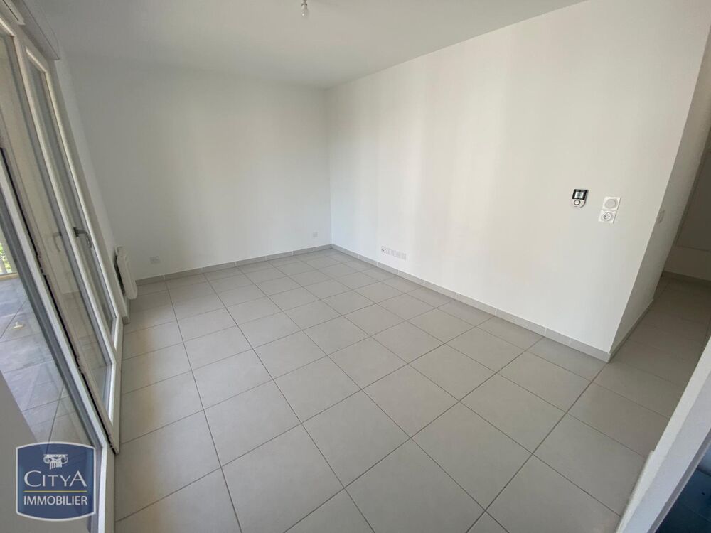 location Appartement - 2 pièce(s) - 41 m² Solliès-Pont (83210)