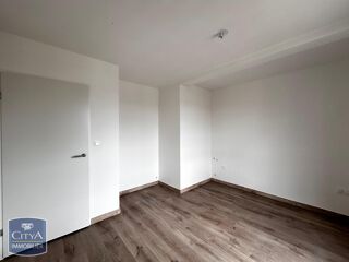  Appartement à louer 3 pièces 71 m²