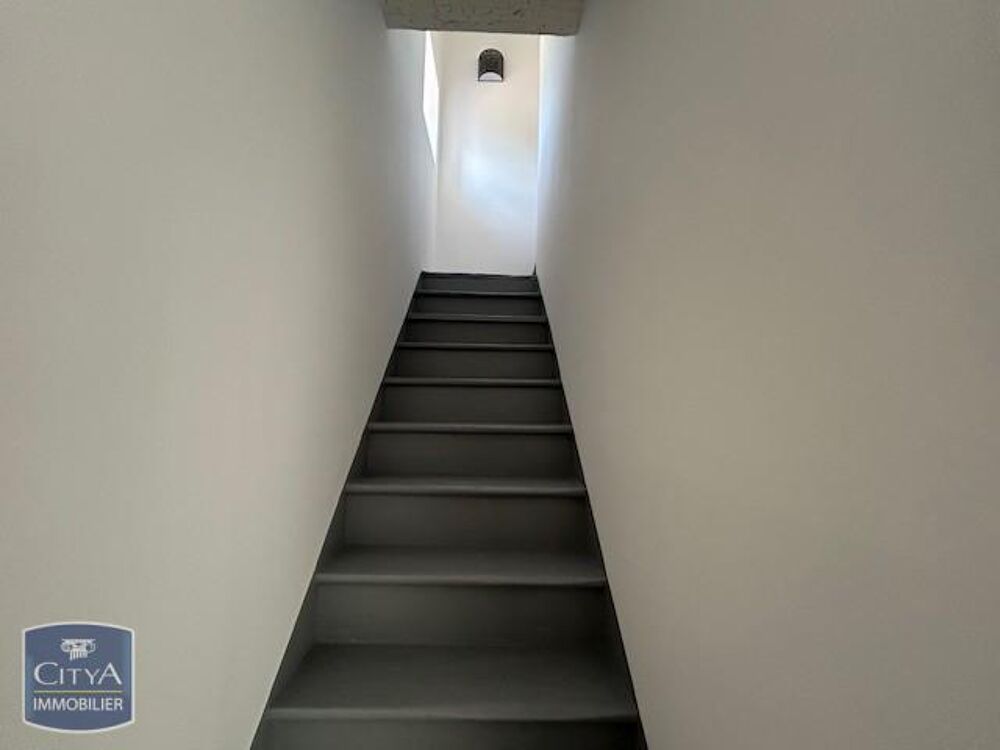 location Appartement - 2 pièce(s) - 38 m² Nîmes (30000)