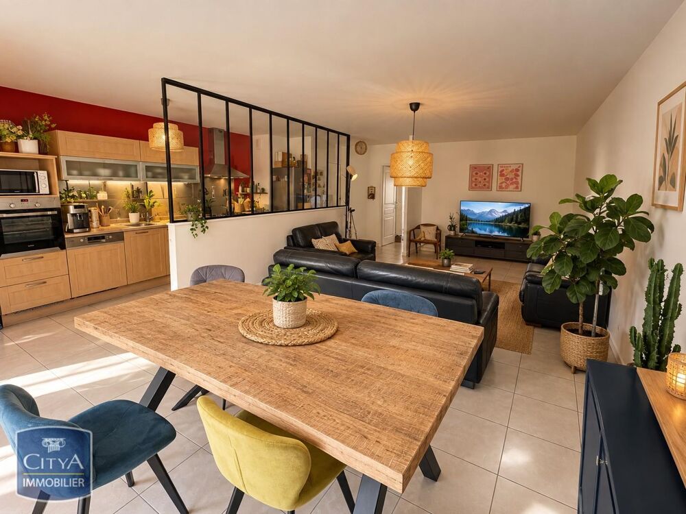 location Appartement - 3 pièce(s) - 81 m² Lyon 3