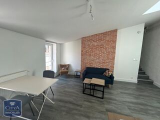  Appartement à louer 2 pièces 45 m²