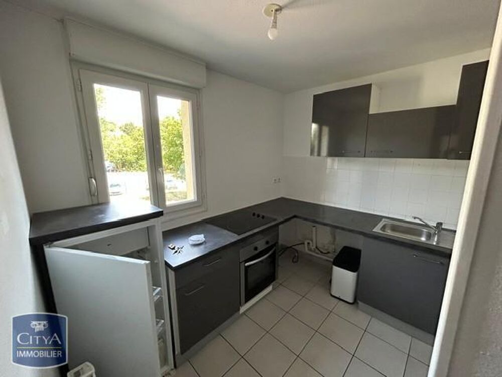 EXCLUSIVITÉ - T2 BIS secteur SAINT AVOLD - AVEC BALCON E....