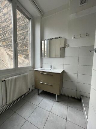  Appartement � louer 2 pi�ces 68 m�