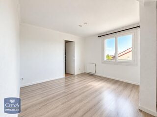  Appartement à louer 3 pièces 59 m²