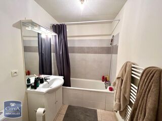  Appartement à louer 2 pièces 40 m²