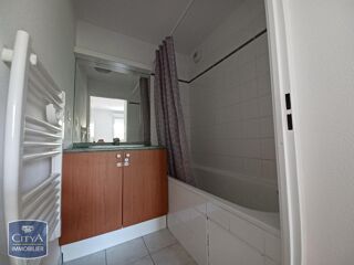  Appartement à louer 2 pièces 35 m²