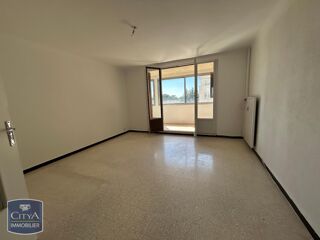  Appartement à louer 3 pièces 64 m²