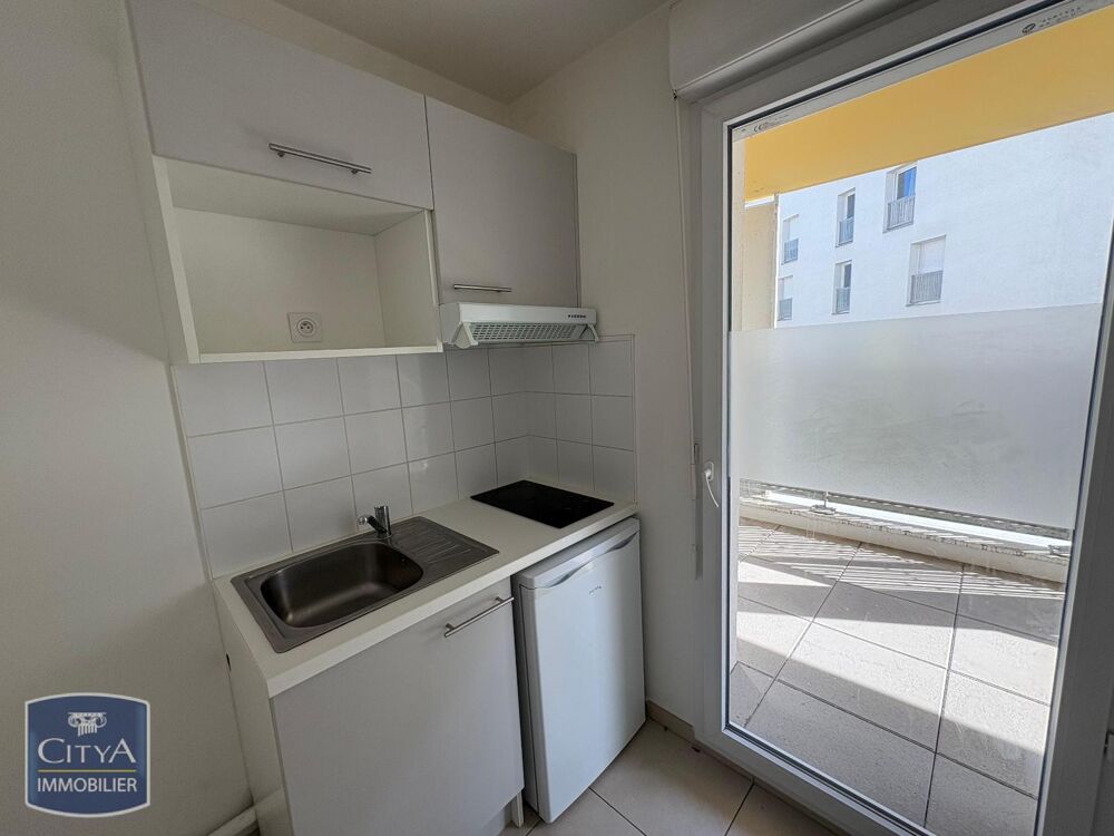 location Appartement - 1 pièce(s) - 27 m² Saint-Priest (69800)