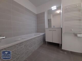  Appartement à louer 2 pièces 35 m²