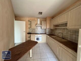  Appartement à louer 2 pièces 56 m²