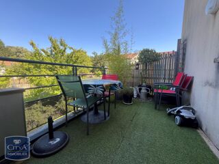  Appartement à louer 2 pièces 45 m²