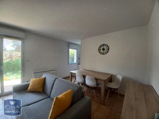  Appartement à louer 2 pièces 45 m²
