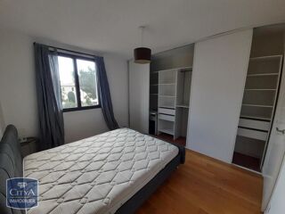  Appartement à louer 2 pièces 47 m²