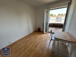  Appartement à louer 1 pièce 10 m²