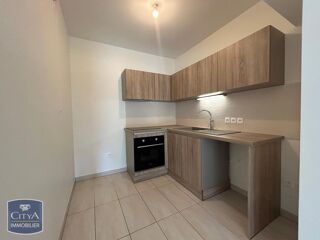  Appartement à louer 3 pièces 74 m²