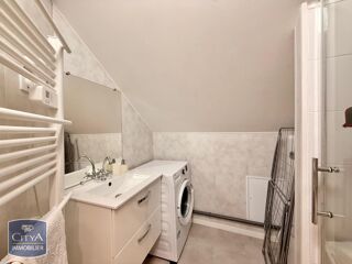  Appartement à louer 3 pièces 42 m²
