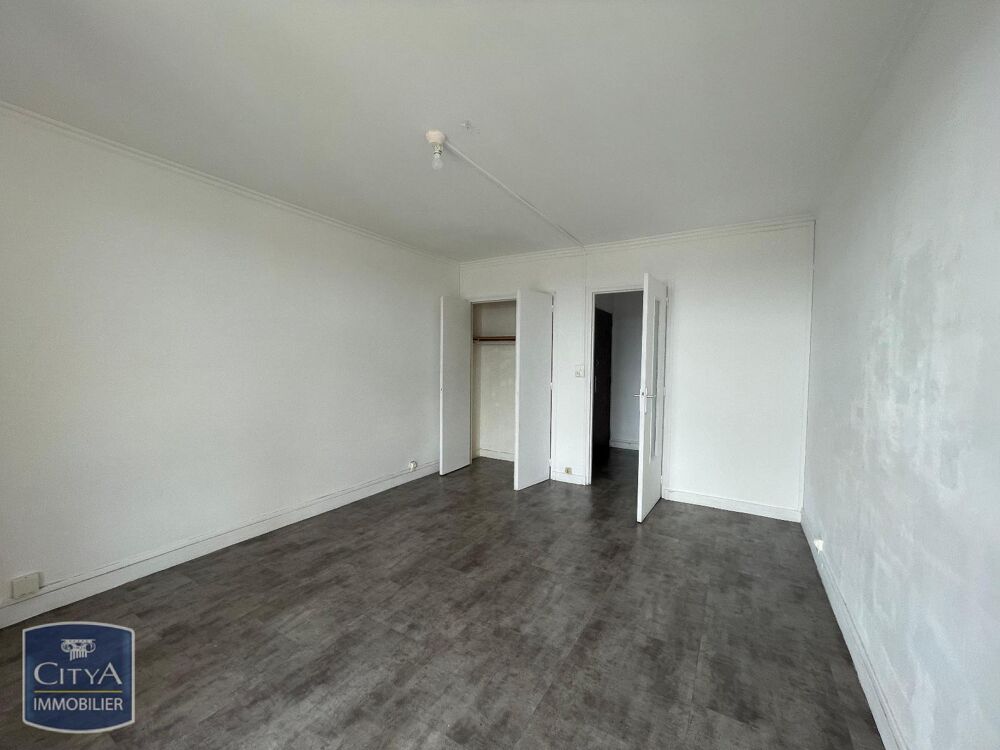 Gare Nord - A LOUER - PROCHE GARE Bel appartement de typ....