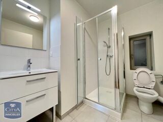  Appartement à louer 2 pièces 41 m²