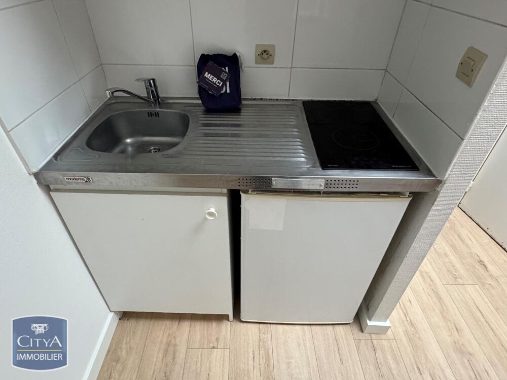 location Appartement - 1 pièce(s) - 18 m² Poitiers (86000)